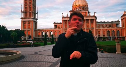 Pielgrzymka Niesłyszących do sanktuarium w Licheniu