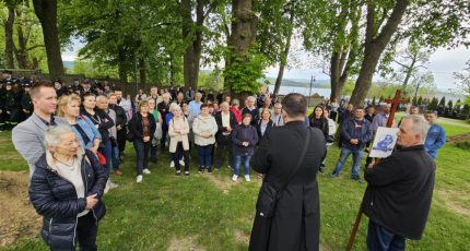 Głusi pielgrzymowali do Kalwarii Pacławskiej